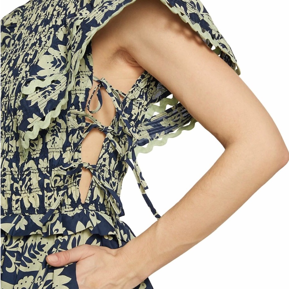 Sea
Linda Ruffle-Sleeve Dress. NWT! Size M